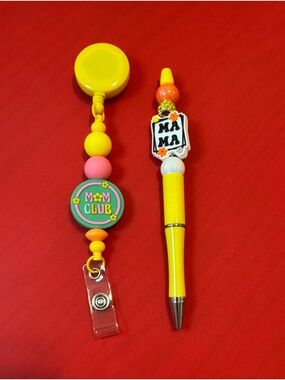 Yellow 'MOM CLUB' Badge Reel and Matching Yellow Pen Set